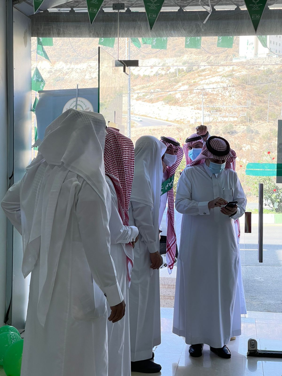 اثناء وصةل سعادة المحافظ